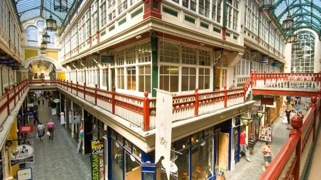 cardiff castle arcade